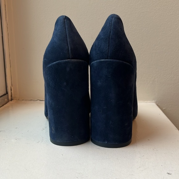 Tory Burch Lucia Suede HIGH HEEL Pump BLOCK BLUE ROUND TOE - Picture 3 of 5